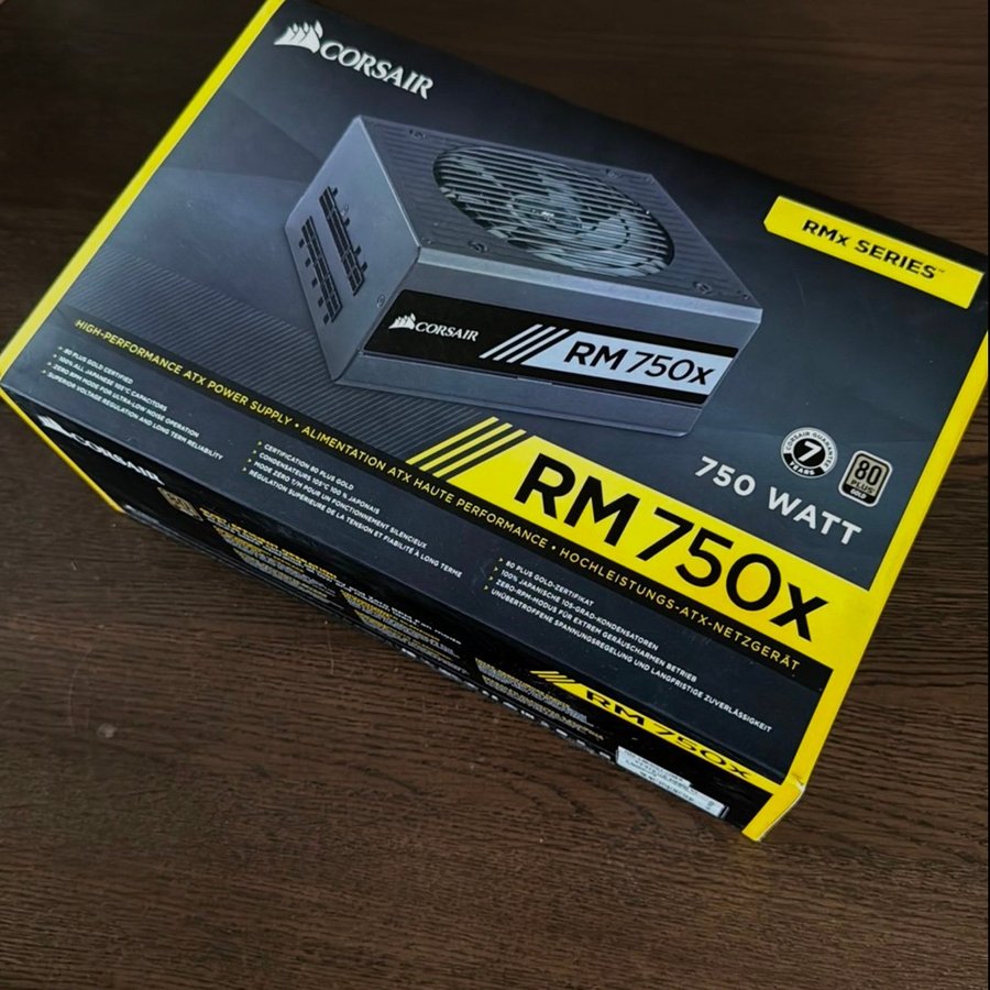 Corsair RM750x