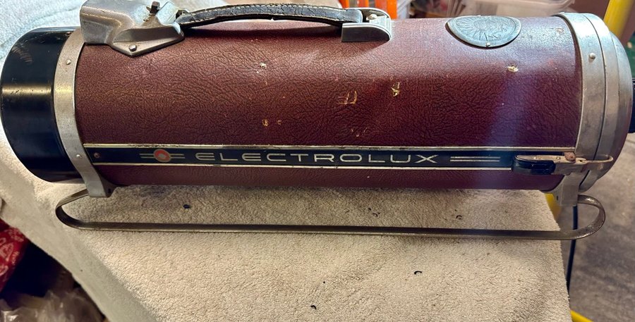 Electrolux dammsugare modell 736