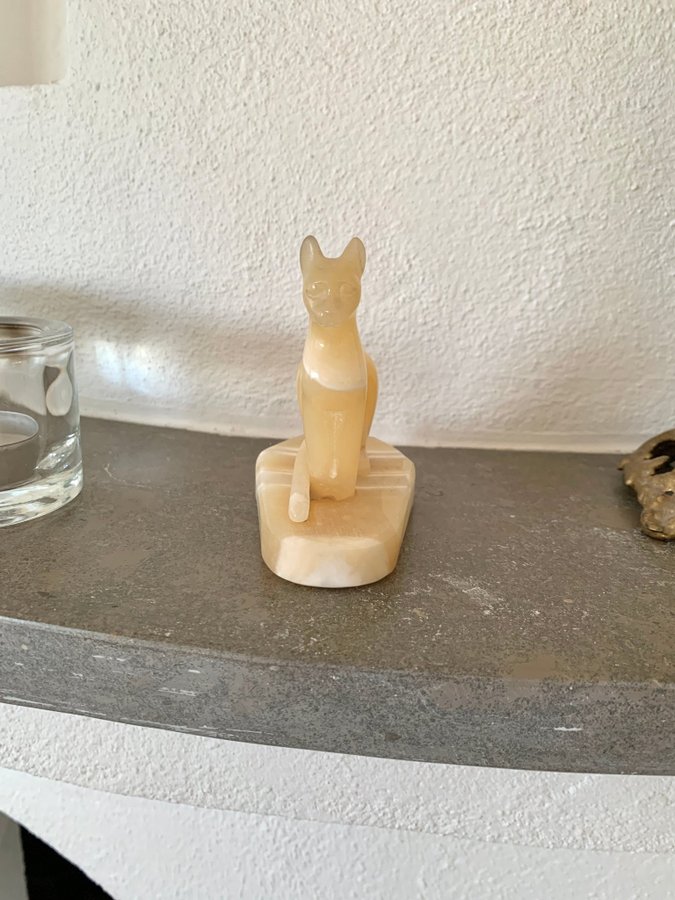 Alabaster katt Egypten 60-tal vintage staty inredning skulptur