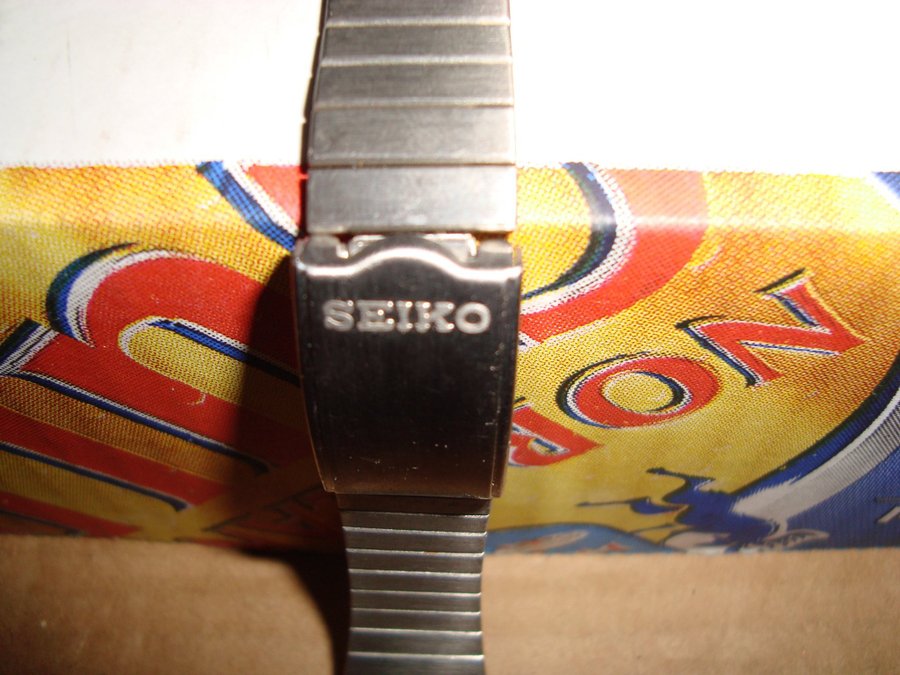 SEIKO STÅLLÄNK 100 % STAINLE STELL. ARMBANDSUR. I FINT BEG SKICK. KORT AUKTION.