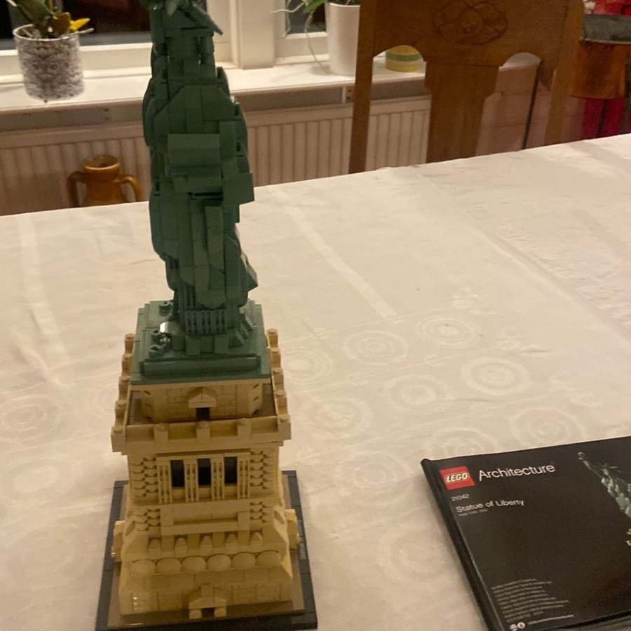 LEGO Architecture - Frihetsgudinnan 21042