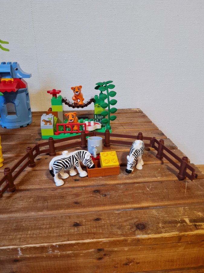 Lego Duplo Djurpark Zoo