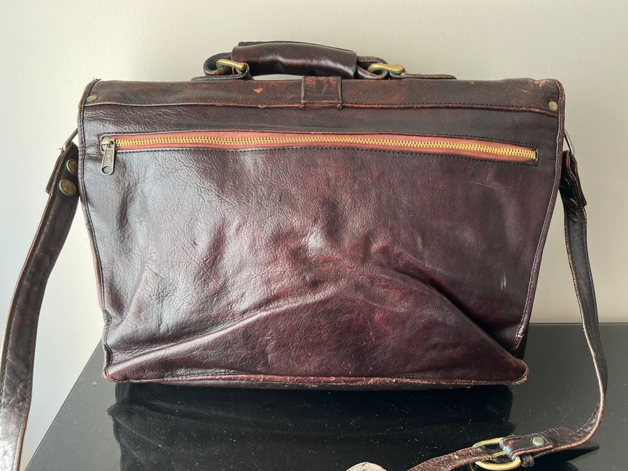 cognac mässing portfölj messenger bag väska skinn läder arbetsväska tote bag