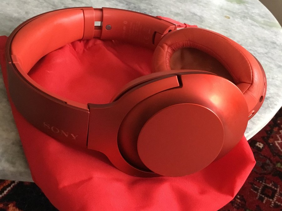 Sony MDR-100ABN Deep red