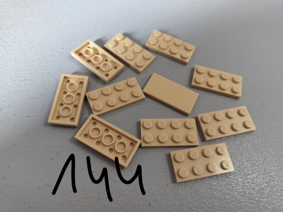 Lego tegelstenar i beige