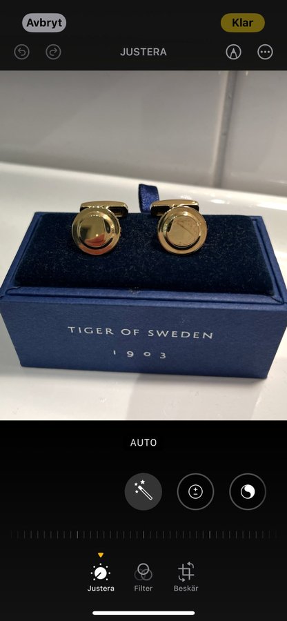 Tiger of Sweden manschettknappar Kolletli cufflink guld metall kostym kavaj