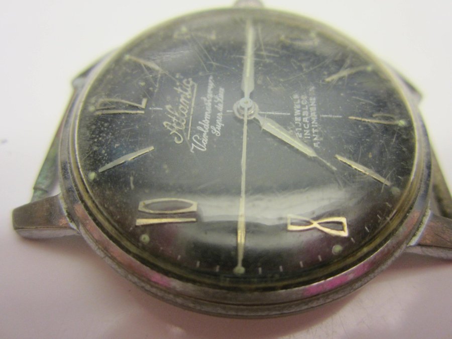 Vintage Atlantic Worldmaster Wristwatch