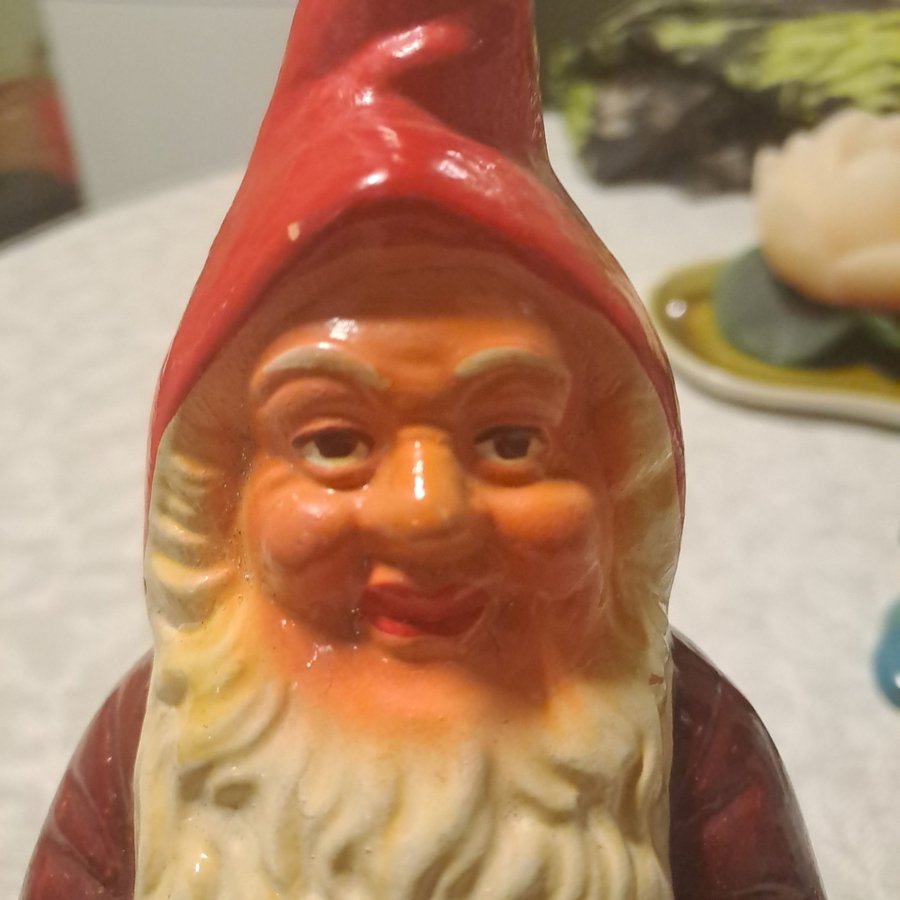 Heissner Tomte i keramik