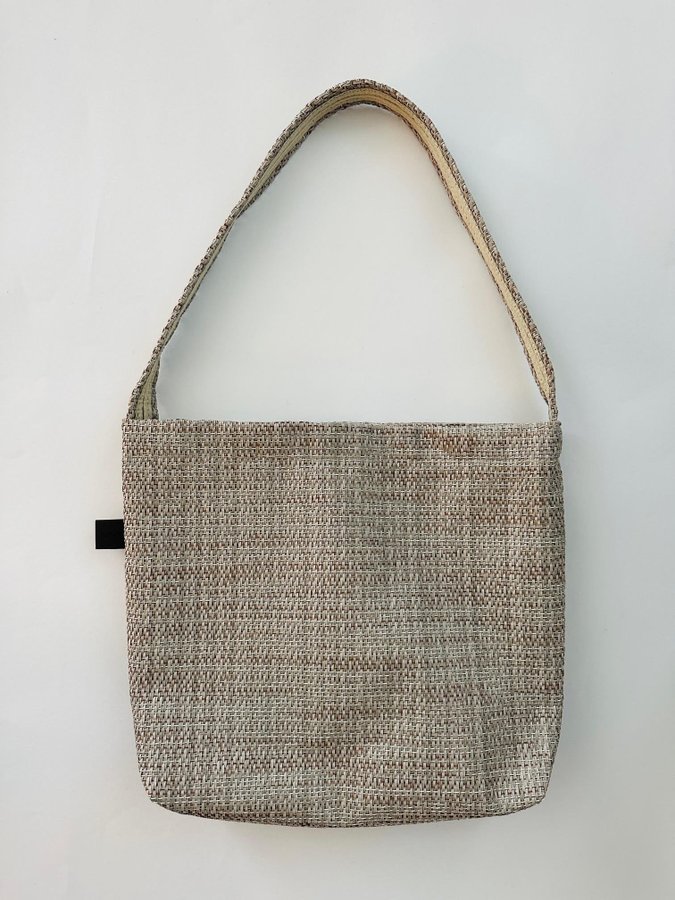 Bolon shoppingväska i begränsad upplaga 33x33 (x33 handtag) CM