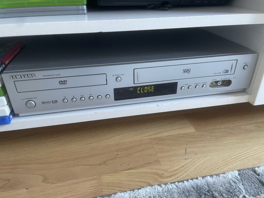 Samsung DVD-v5500 DVD-spelare och VHS-videospelare