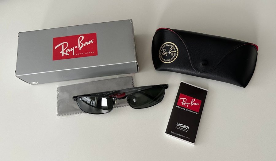 Ray-Ban Solglasögon - NYA, ÄKTA! - Ray Ban RB3299 Solglasögon - 1kr i utrop