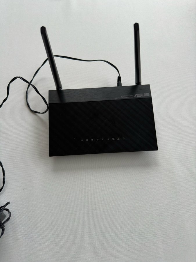 Asus RT-AC51U router