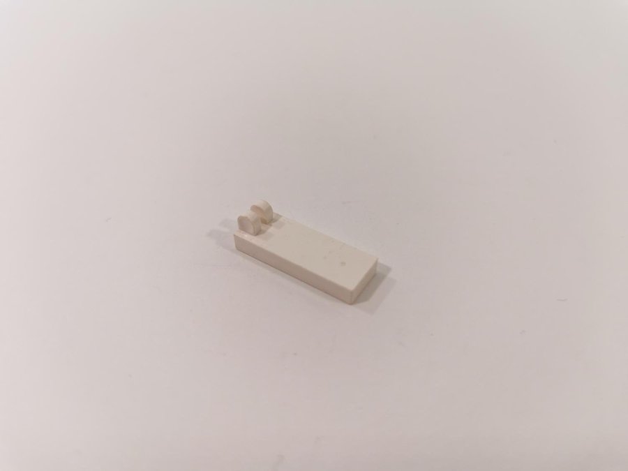 Lego - hinge - tile - ledad - 1x2 1/2 - 2 fästen - part 4531 - vit