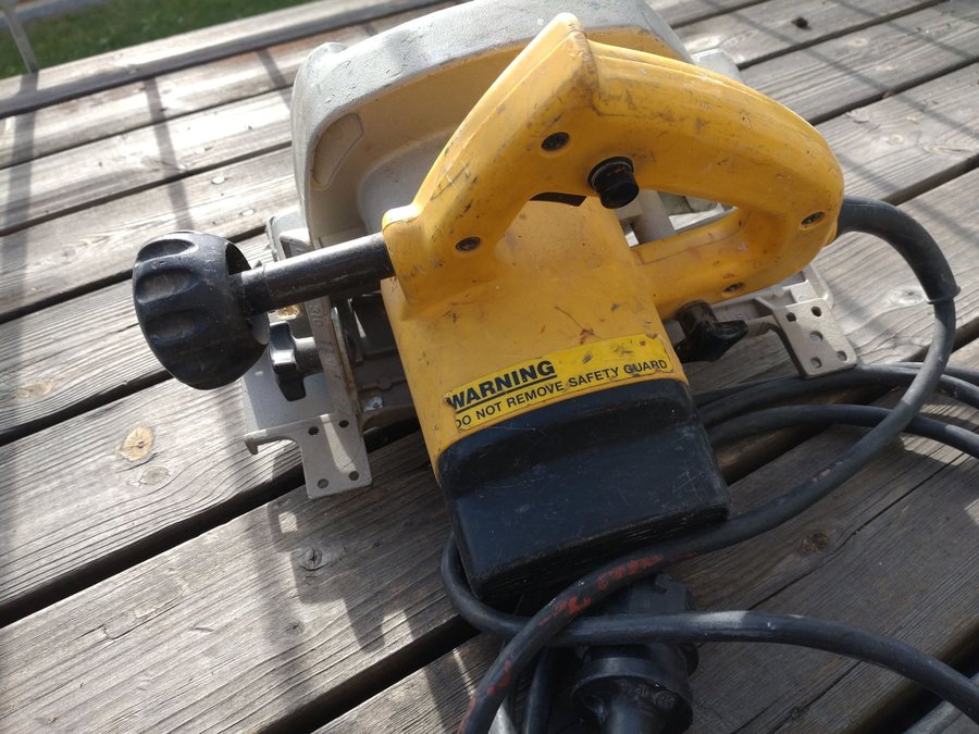 DEWALT DW 351 cirkelsåg