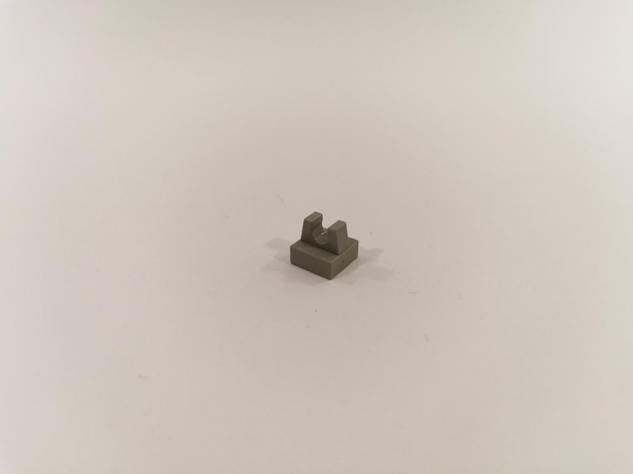 Lego - tile - modifierad - clips - 1x1 - part 2555 - ljusgrå (old light gray)