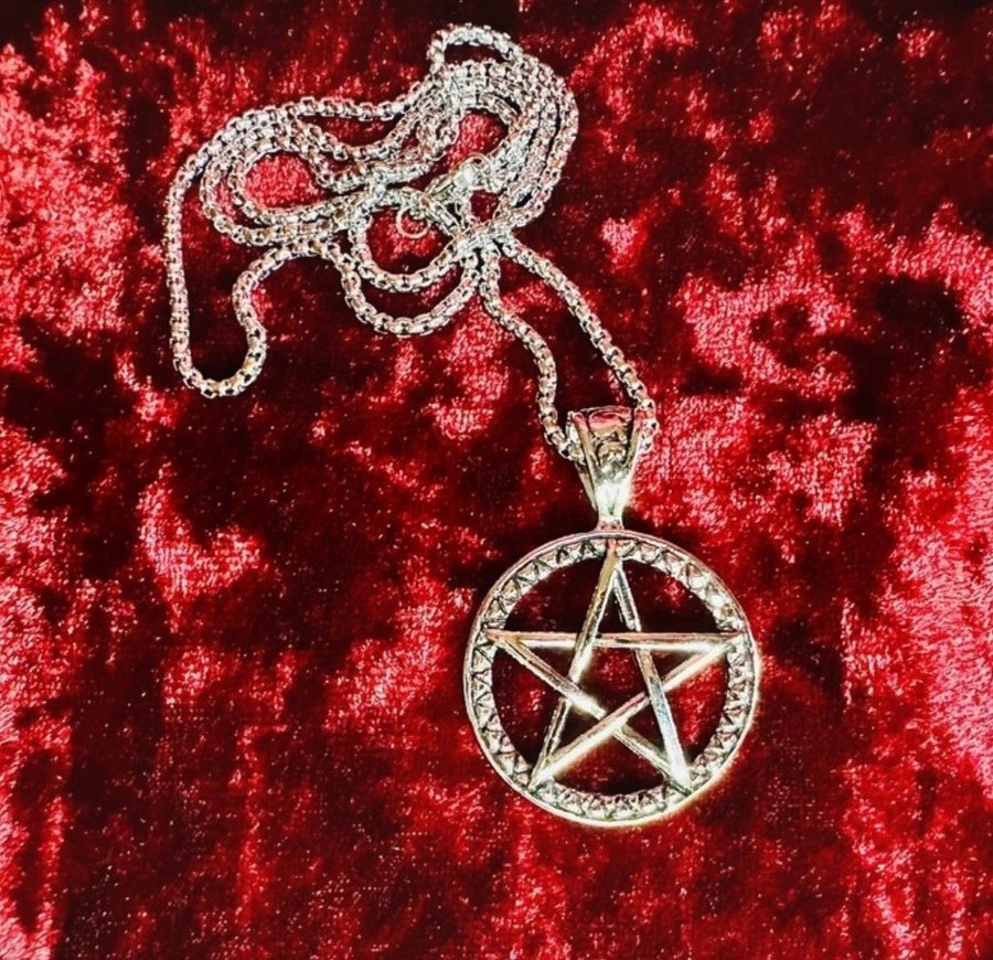 Nytt halsband Pentagram Satanic Ockult Wicca Metal Goth Rock Punk Alternativ