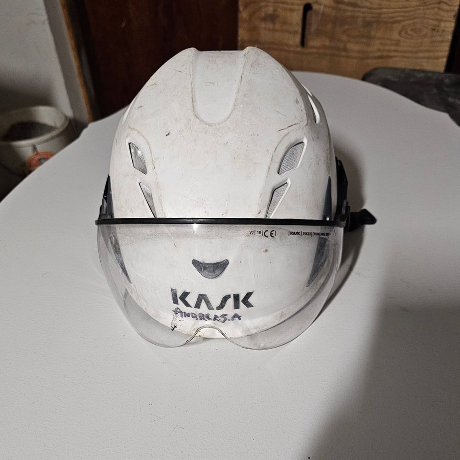 KASK hjälm med visir