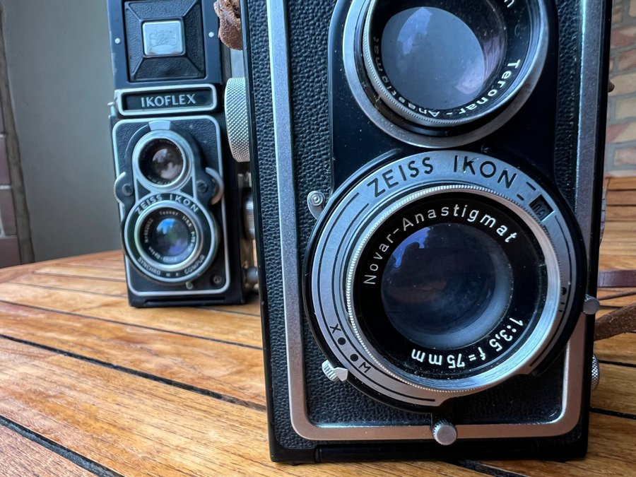 Zeiss Ikon IKOFLEX kameror