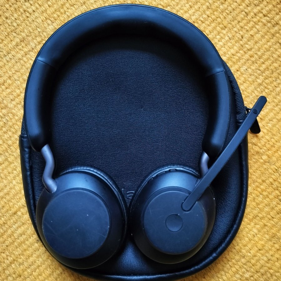 Jabra Evolve2 65 Trådlöst Headset i Begagnat Skick utan fodral