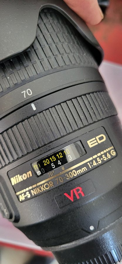 Nikon AF-S Nikkor 70-300mm f/4.5-5.6G ED VR Objektiv