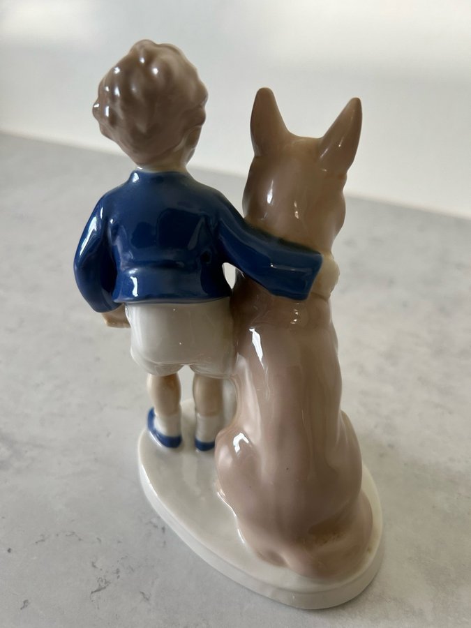 Porcelænsfigur - Dreng med hund