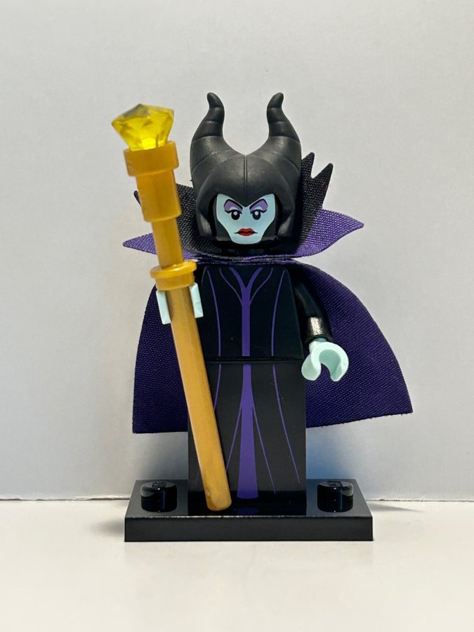 LEGO DISNEY CMF FIGUR : Maleficent ”coldis-6” / TÖRNROSA / SERIE 1 / SERIES 1