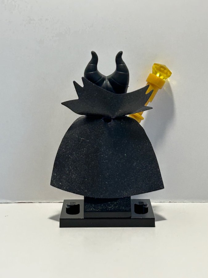 LEGO DISNEY CMF FIGUR : Maleficent ”coldis-6” / TÖRNROSA / SERIE 1 / SERIES 1