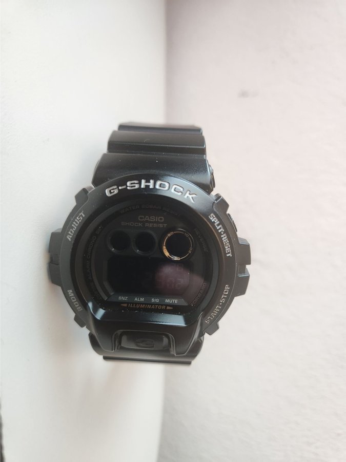 Casio G-Shock DW-6900