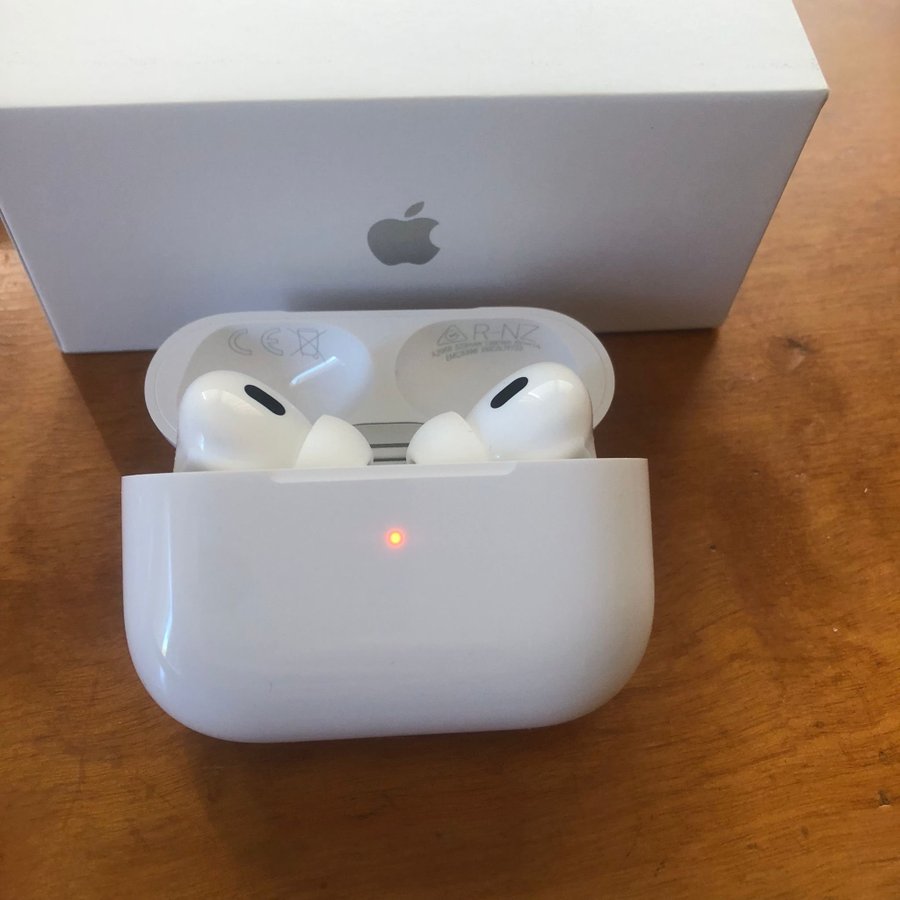 Apple AirPods Pro 2nd Gen