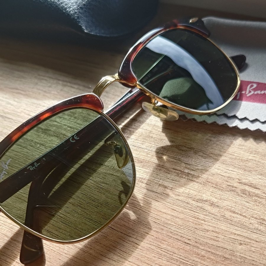 Ray-Ban Clubmaster 3016