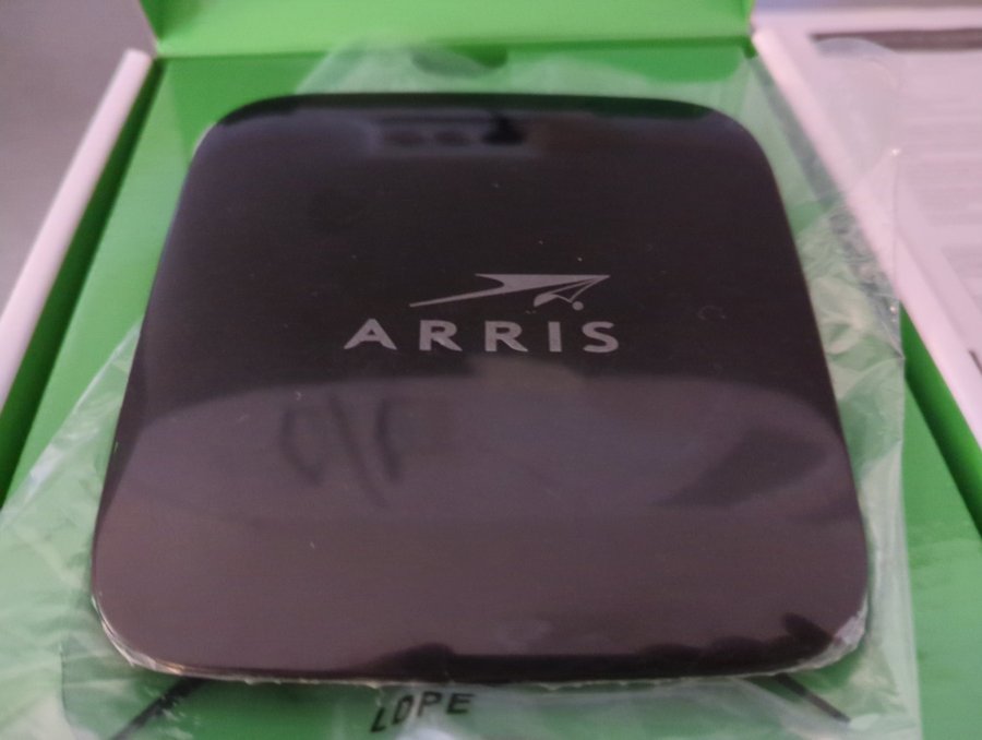 Arris 1113 VIP1113 TV-Box Tele2/Comhem i bra skick komplett!