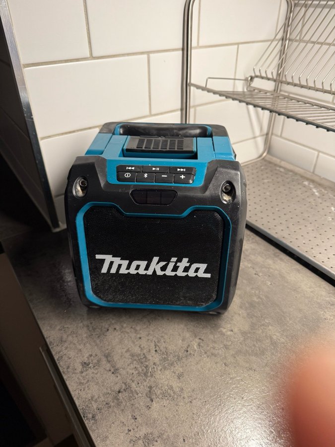 Makita DMR200 Bluetooth-högtalare