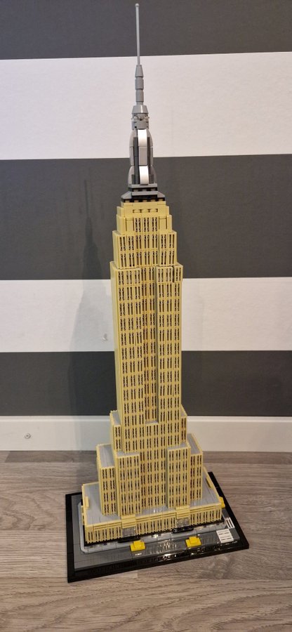 LEGO Architecture Empire State Building 21046