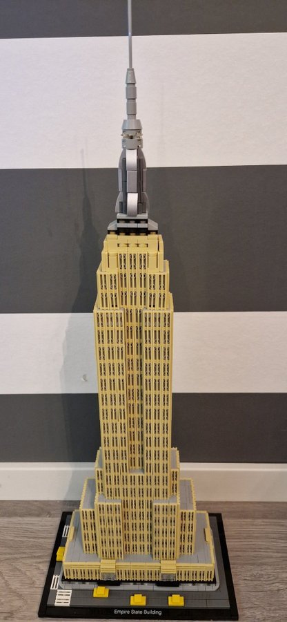 LEGO Architecture Empire State Building 21046