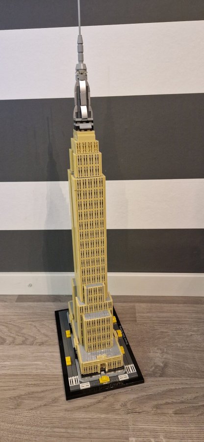 LEGO Architecture Empire State Building 21046