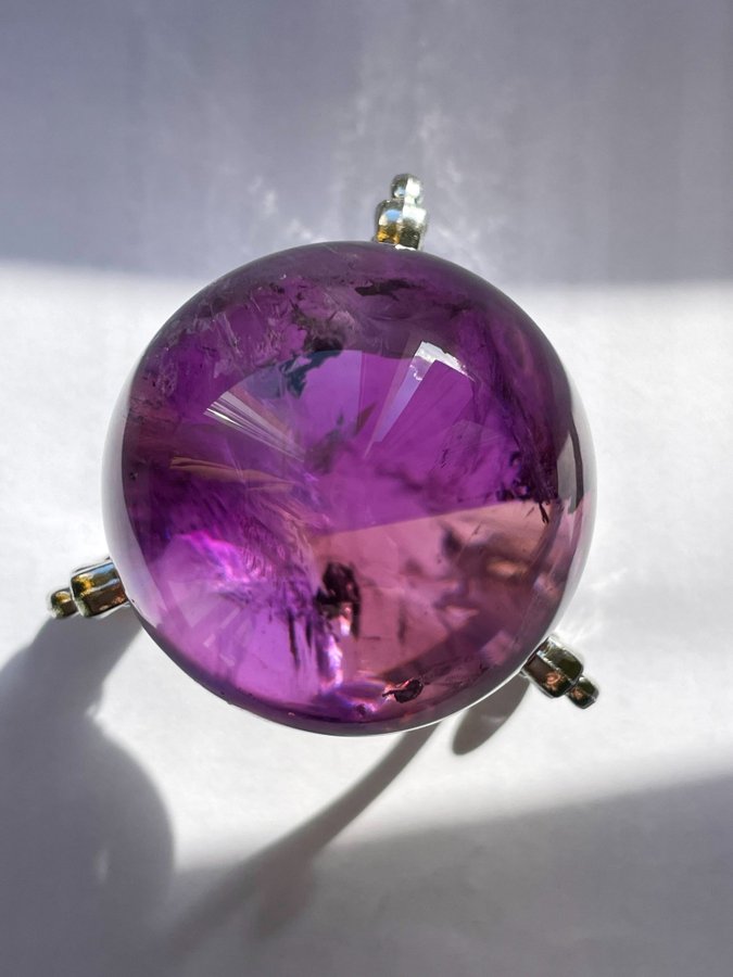 Ametrine och amethyst sphere with Trapiche zones