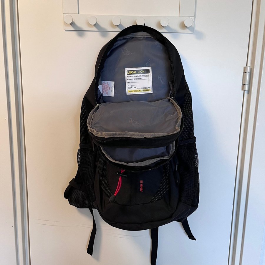 Never used Local Lion Bicycle / Hiking backpack. 22L