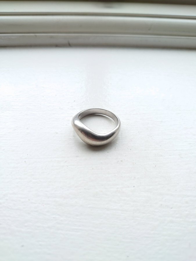 Annorlunda ring silver?