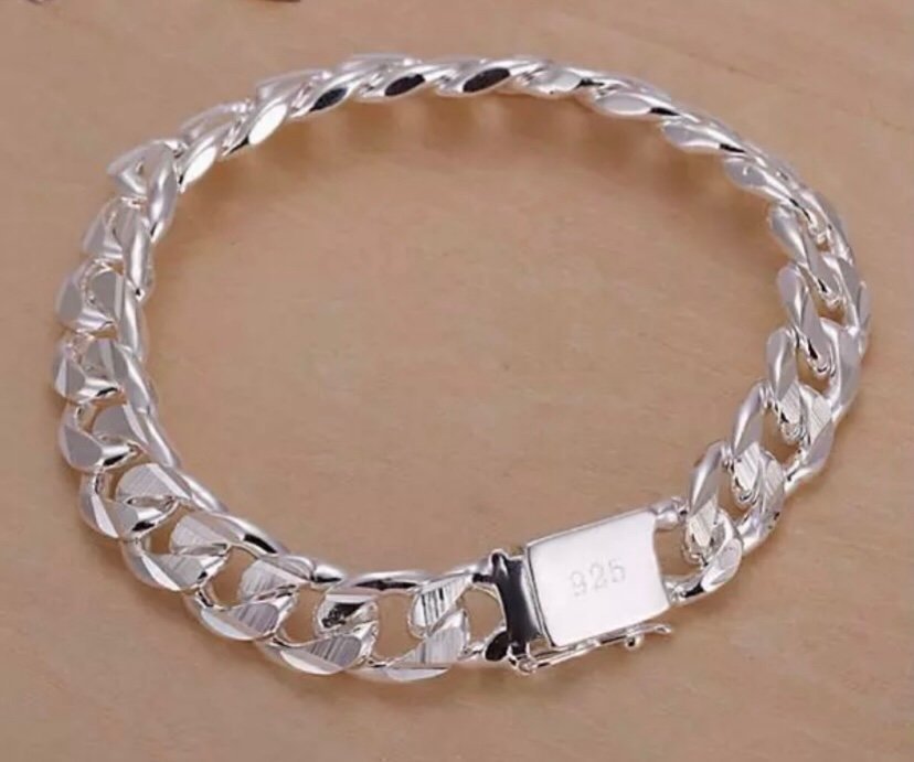 NYTT!! Armband pläterade med äkta silver 925 superfint