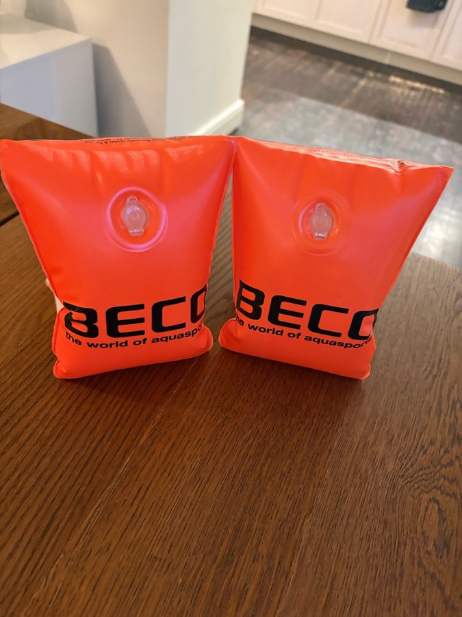 Beco armpuffar 15-30 kg nyskick!