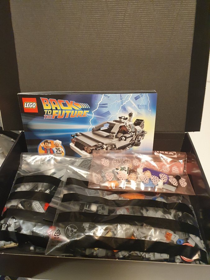 LEGO Ideas 21103 Back to the Future DeLorean, Begagnat