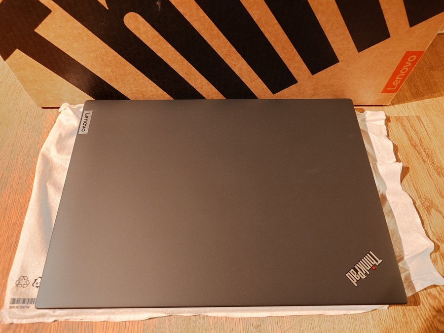 Lenovo ThinkPad P14s Gen4