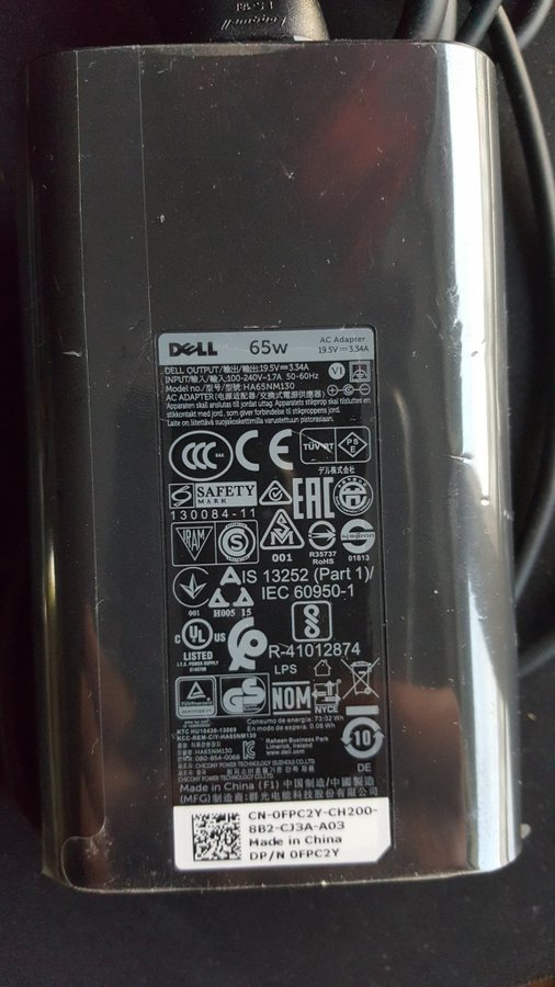 DELL 65W Laptop Adapter - NY!