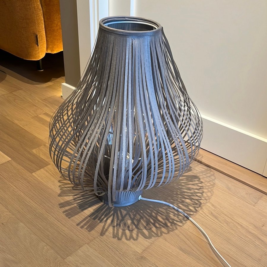 Mio bordslampa lampa fönsterlampa grå