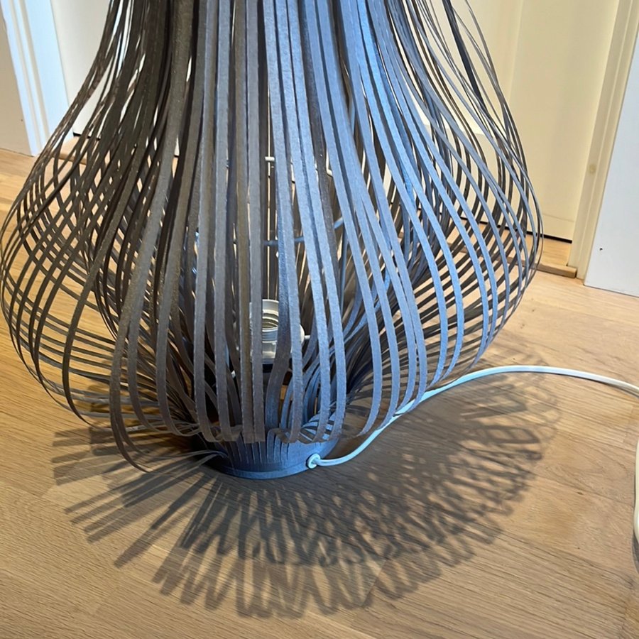 Mio bordslampa lampa fönsterlampa grå