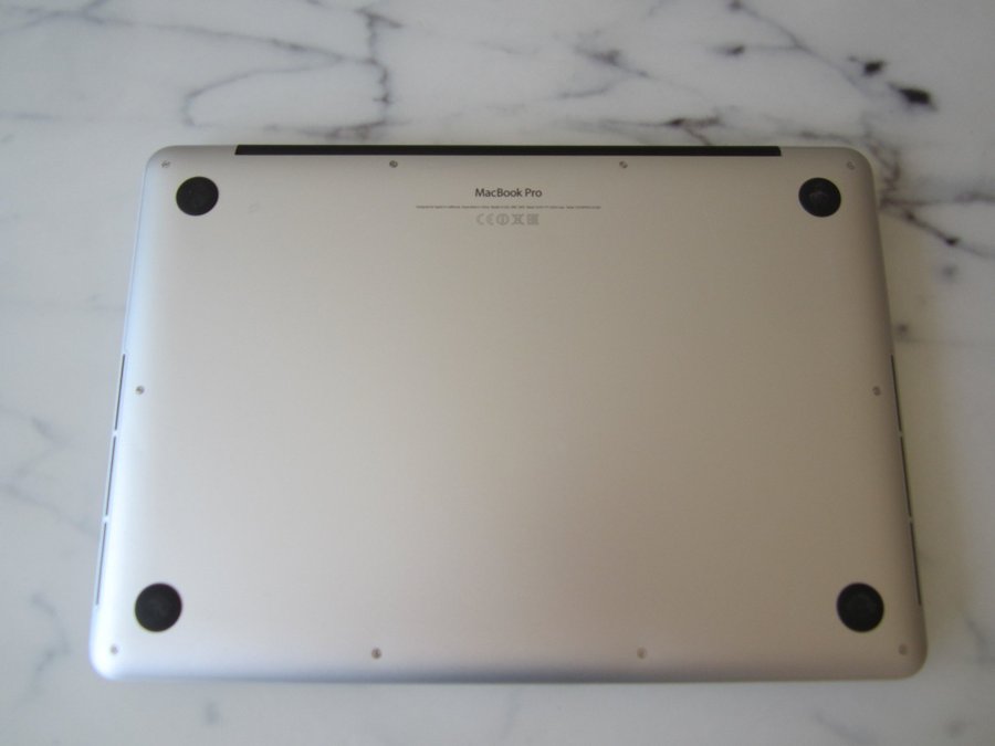 Apple MacBook Pro (13.3 - Mid 2014) A1502 (skärm  batteri defekt) EMC 2875