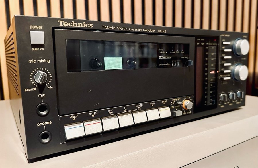 Technics SA-K5 FM/AM Stereo Cassette Receiver