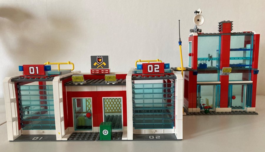 Lego 7208 City Fire Station från 2010