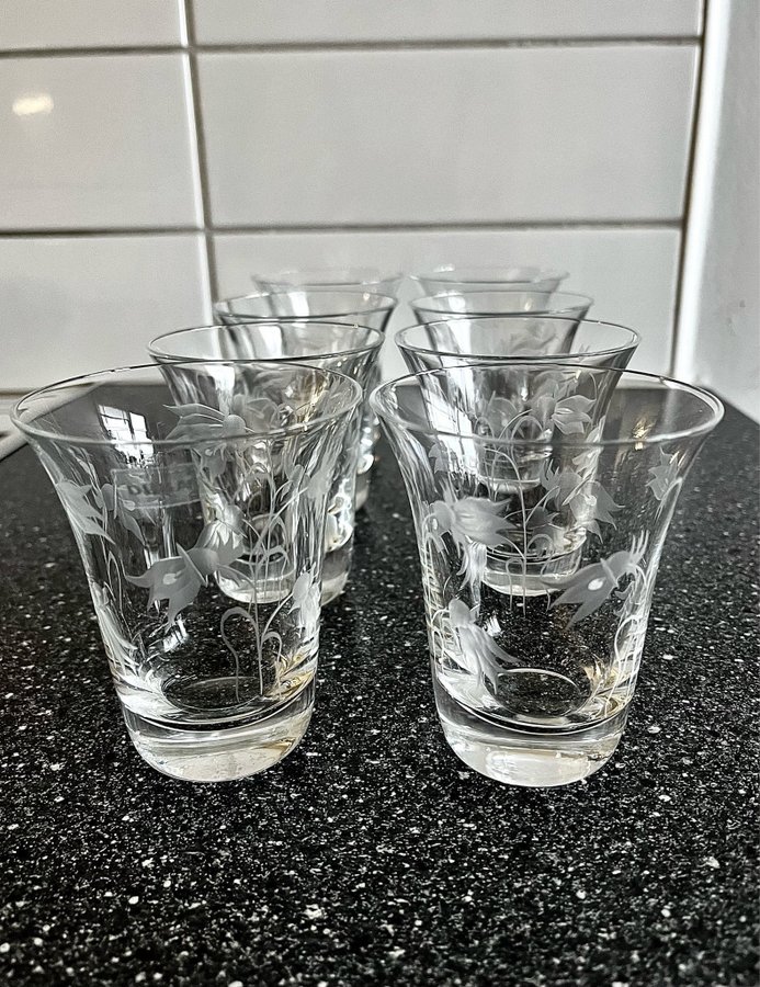 8 st selterglas (vattenglas) ”Blåklocka” från Duka