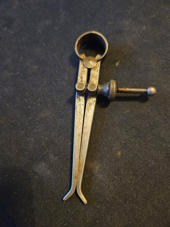 Vintage 4" Union Tool Co outer caliper